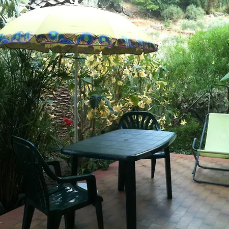 Konukevi Bagno In Comune Sea View Cefalù